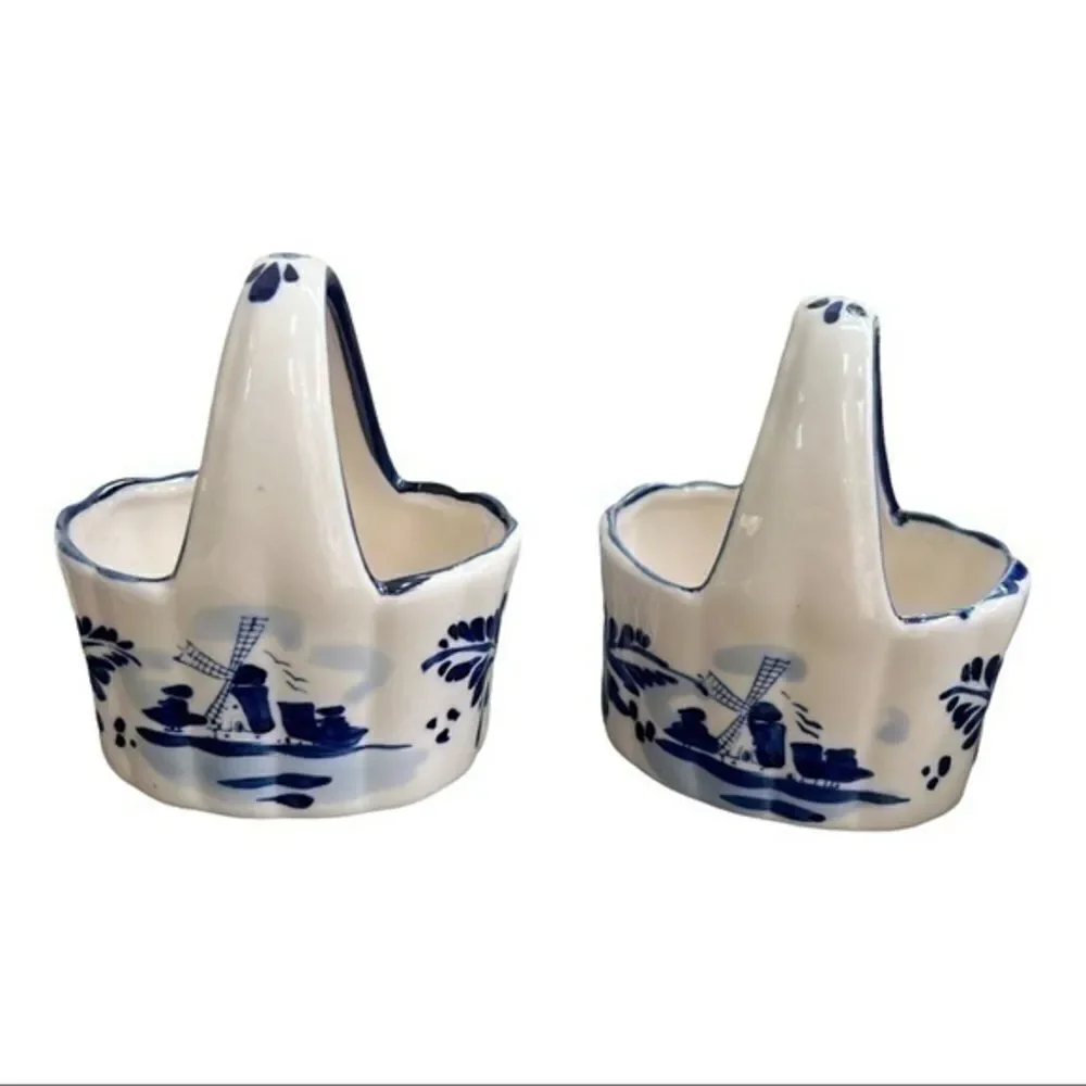Delft set of 2 Porcelain Windmill Baskets